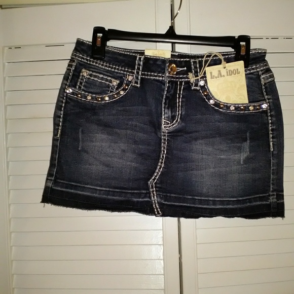 🎊L.A. iDOL Jean Mini Skirt - Picture 2 of 4